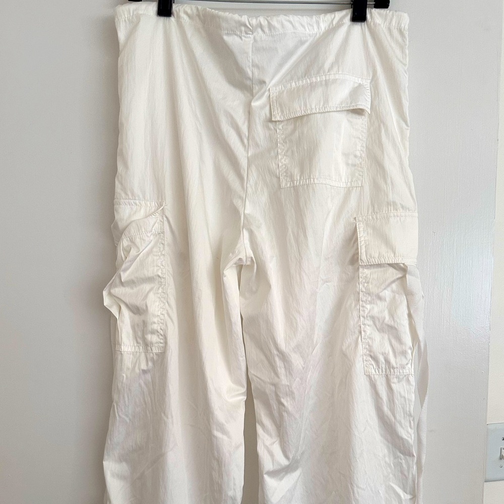 SHEIN white parachute pants size XS NEW - Picture 2 of 6